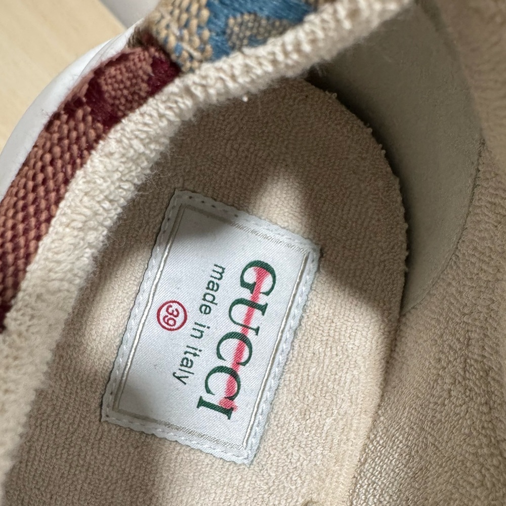 Gucci Rhyton Multi-color Sneakers - Picture 6 of 6